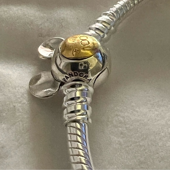 Brand New Limited Edition PANDORA x Disney 100th Anniversary Bracelet - Picture 5 of 16